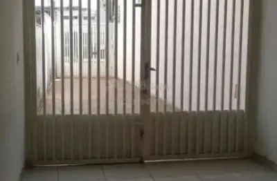 Caparroz - casa com 3 ou 2 dormitórios, dependendo da utilização - perto do laranjão da danilo galeazzi