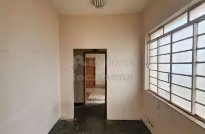 Casa com 4 quartos para alugar na Vila Imperial, São José do Rio Preto 