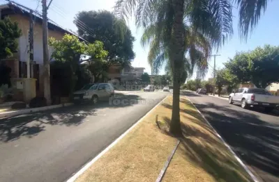 Mansão tipo sobrado no Recanto Real, 4 suites e 1 apto, Terreno 450 m² e 401,79 m² de construção