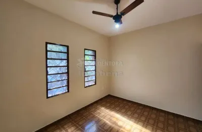 Casa com 02 dormitórios no eldorado e 01 vaga de garagem.