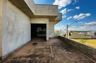 Setlife 1 casa com 3 dormitórios sendo 2 piso térreo e 1 suíte no pavimento superior