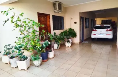 Ótima casa residencial para venda - 3 dormitórios / jardim do bosque