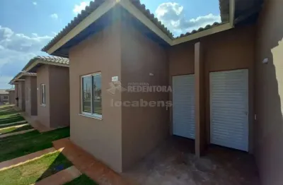 Casa com 2 dormitórios e 1 vaga de garagem no bairro garden rni.