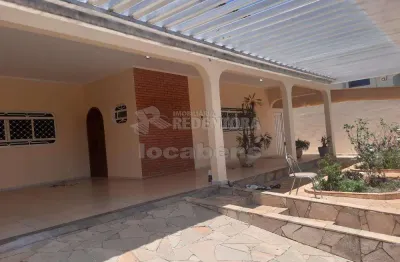Casa locação e venda parque residencial mancor daud, contendo 05 dormitórios e 06 vagas de garagem.