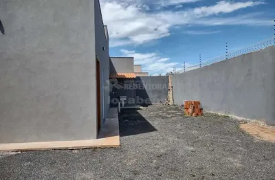 Casa com 2 quartos à venda no Jardim Menezes, Bady Bassitt 