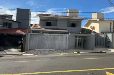 Casa com 4 quartos à venda no Jardim Redentor, São José do Rio Preto 