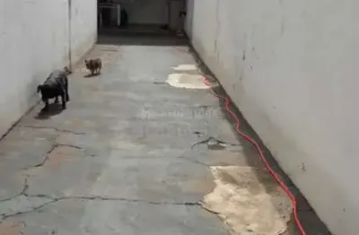 Casa de fundos para locação no bairro don lafayete libânio de 02 dormitórios