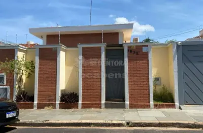 Casa com 4 quartos para alugar no Boa Vista, São José do Rio Preto 