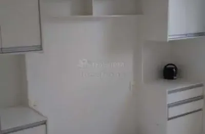 Apartamento no bairro rios di itália com 02 dormitórios e 01 vaga de garagem.