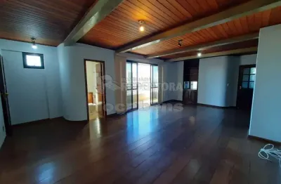 Apartamento com 03 dormitórios, 03 banheiro sociais no bairro vila imperial