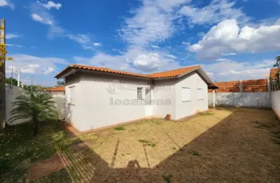 Jardim dos buritis casa com 03 dormitórios e 06 vagas de garagem.