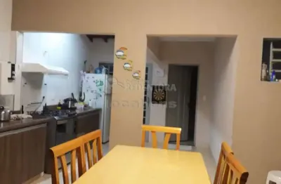 Casa com 3 quartos à venda na Vila Elmaz, São José do Rio Preto 