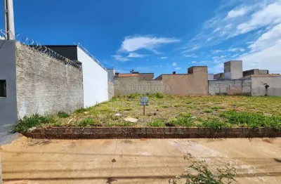 Ótimo terreno medindo 200,00m² no bairro residencial ary attab