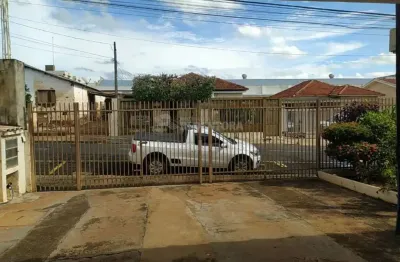 Parque industrial - casa com 3 dorms sendo 1 tipo apto, com armários, terreno de 396 m²