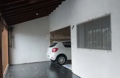 Vila ipiranga casa de 03 dormitórios, com 02 vagas de garagem.