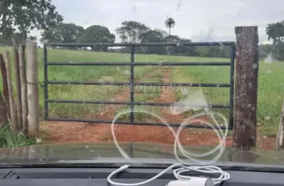 Fazenda à venda na Zona Rural, Ituiutaba 