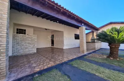 Residencial palestra casa térrea com 02 dormitórios sendo 01 tipo apartamento.
