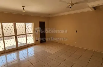 Casa com 3 quartos para alugar no Jardim Residencial Vetorasso, São José do Rio Preto 