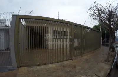 Casa com 3 quartos para alugar na Rua Osvaldo Aranha, Boa Vista, São José do Rio Preto