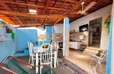 Jardim estrela - casa em terreno de 372 m² com 2 dorms, sendo 1 tipo apto, sala, coz, wc, 2 vagas, ótimo local