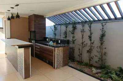 Casa no condomínio jardim de barcelona com 3 dormitórios e 2 vagas de garagem com churrasqueira.