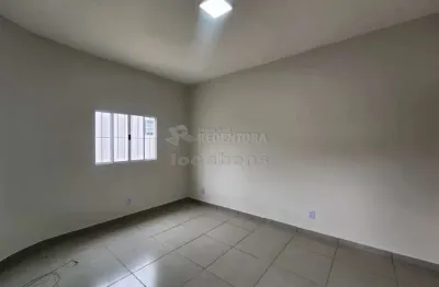 Casa com 2 quartos para alugar na Vila Ercília, São José do Rio Preto 