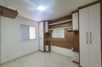 Apartamento com 02 dormitórios, 01 vaga de garagem no bairro santos dumont.