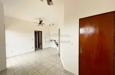 Apartamento no residencial brunhare, de 2 dormitórios com armários embutidos e 01 vaga de garagem.
