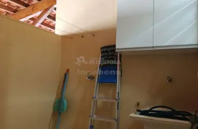 Sobrado localizado no vila borghese com varanda gourmet e churrasqueira.