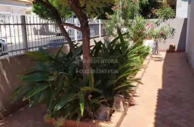 Casa com 4 quartos à venda no Centro, Mirassol 