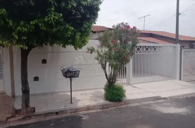 Casa com 3 quartos à venda no Residencial Regissol I, Mirassol 