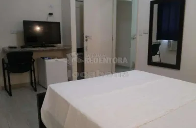 Imóvel comercial em esquina, com 45 apartamentos, terreno de 574m² e 1.250,00m² de área construída