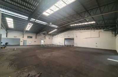 Barracão para locação e venda no centenário da emancipação com 700 m²