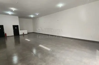 Salao comercial no bairro nato vetorazzo com acessibilidade.