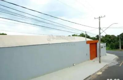 Casa comercial à venda no Centro, Guapiaçu 