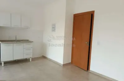 Apartamento para  locação no condomínio naif com 2 dormitórios e cozinha com armários.