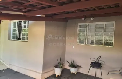 Parque estoril casa com 3 dormitórios sendo 1 tipo apartamento, 01 vaga de garagem.