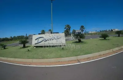 Terreno em condomínio fechado à venda no Damha Fit, Ipiguá 