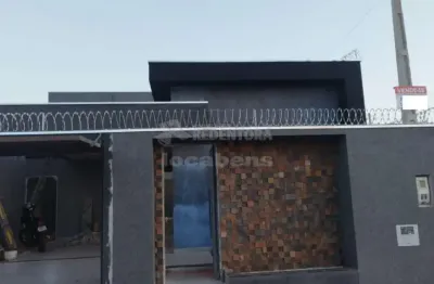 Marialda melo - bairro e casa nova, com 3 dormitorioss, 1 suíte, varanda, lazer, bonita decoração