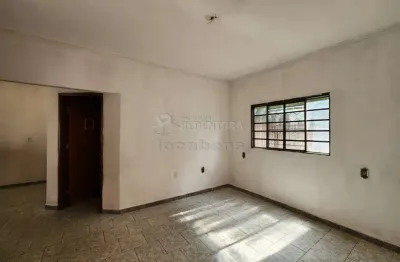 Casa para locação localizada no parque residencial dom lafaeyte libânio.