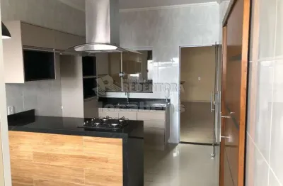 Casa com 2 quartos para alugar no Jardim Nunes, São José do Rio Preto 