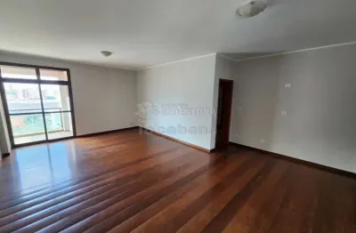 Apartamento com 4 quartos para alugar no Centro, São José do Rio Preto 