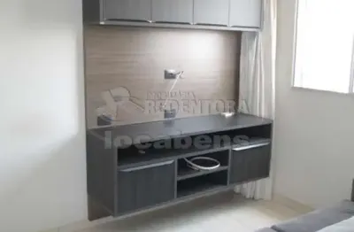 Loteamento clube v apartamento de 3º andar com 2 dormitórios