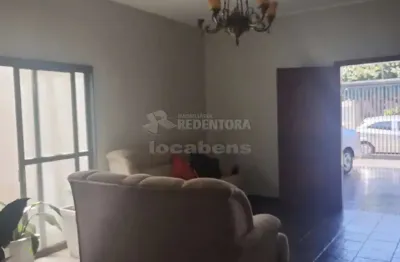 Casa no parque residencial romano calil com 04 dormitórios e 03 vagas de garagem.