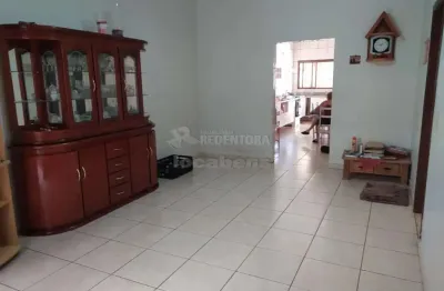 Parque industrial - casa em terreno de 363 m² com 200 m² de construção, 3 dorms, 1 suite todos com armários, churrasqueira