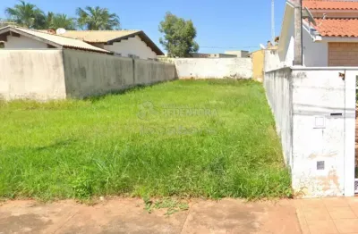 Terreno à venda no Centro, Bálsamo 