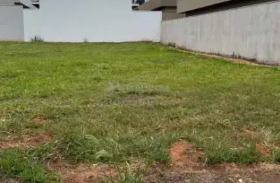 Terra vista residence club, terreno com área total de 377 metros, próximo a área de lazer.