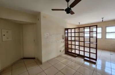 Apartamento padrão de 01 dormitório com elevador no bairro vila imperial