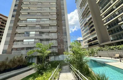 Apartamento ao lado do Shopping Iguatemi com 3 dormitórios, 3 vagas de garagem
