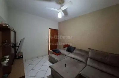 Casa com 3 quartos para alugar na Rua Toríbio Arroyo Valero, 1992, Jardim Ouro Verde, São José do Rio Preto